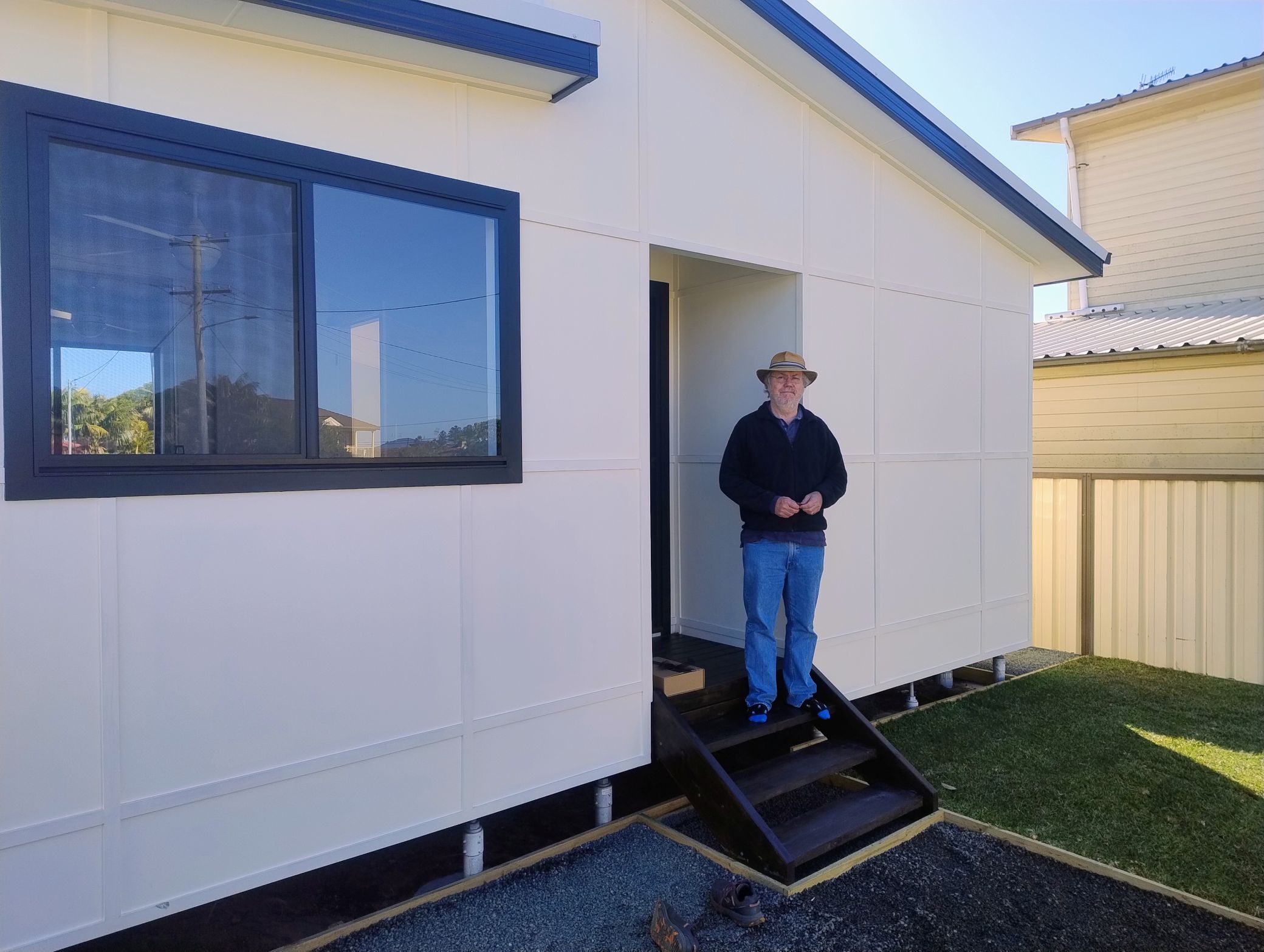 Two Bed Granny Flat in The Entrance Retains Coastal Cottage Charm
